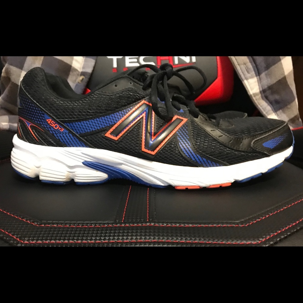New Balance 450V3 Running Shoes like New